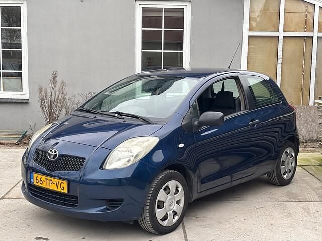 Occasion Toyota Yaris Terra 87 PK (63 kW) 2007 Blauw Hatchback