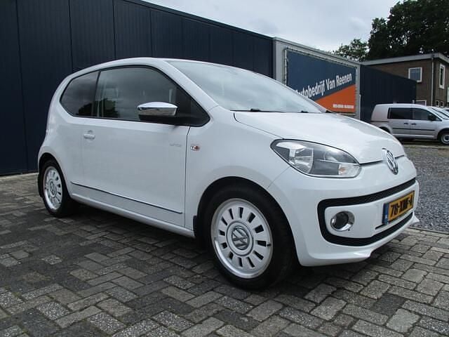 Wit Gebruikt 2012 VW up! high up! Hatchback | € 4.950 (Duur) - Afbeelding 1/4