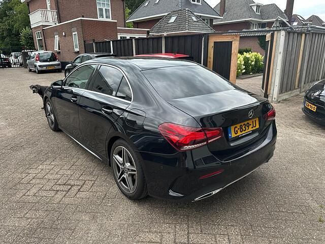 Occasion Mercedes A180 Business 136 PK (100 kW) 2019 Zwart Sedan
