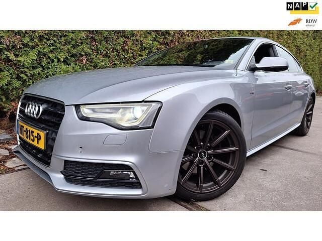 Grijs (metallic) Gebruikt 2016 Audi A5 Sportback Sport Hatchback | € 11.500 (Super prijs) - Afbeelding 1/4