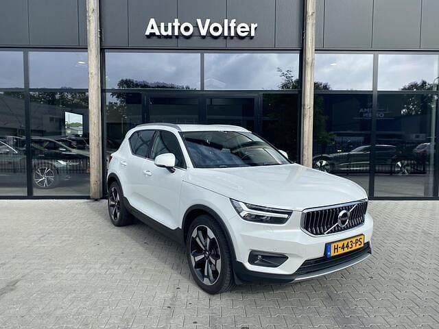 Wit Gebruikt 2019 Volvo XC40 SUV | € 28.890 (Super prijs) - Afbeelding 1/4