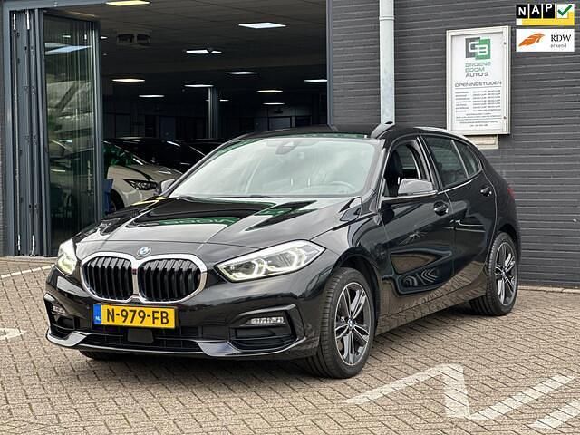 Occasion BMW 118 136 PK (100 kW) 2021 Zwart Hatchback