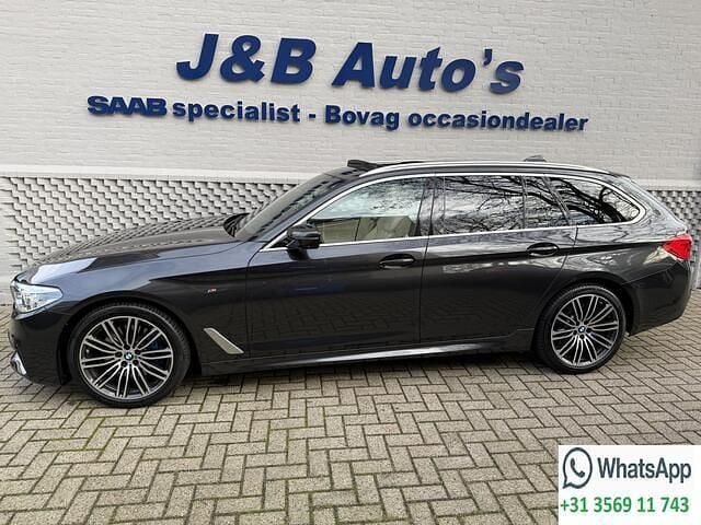 Grijs (metallic) Gebruikt 2019 BMW 530 Executive Stationwagen | € 30.950 (Goede deal) - Afbeelding 1/4