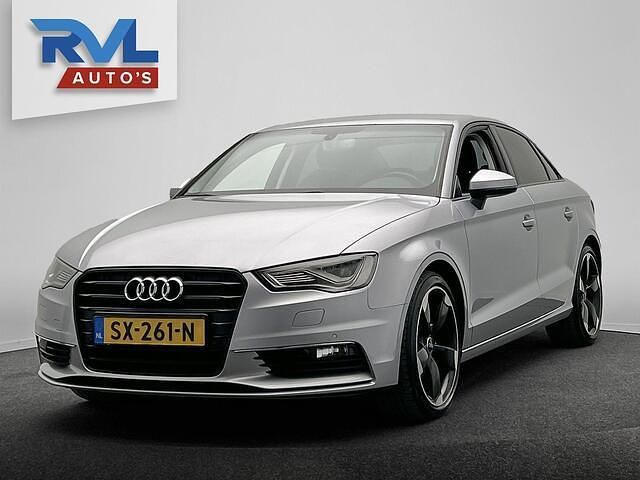 Grijs (metallic) Occasion 2016 Audi A3 Ambition Sedan | € 12.745 (Eerlijke prijs) - Afbeelding 1/4