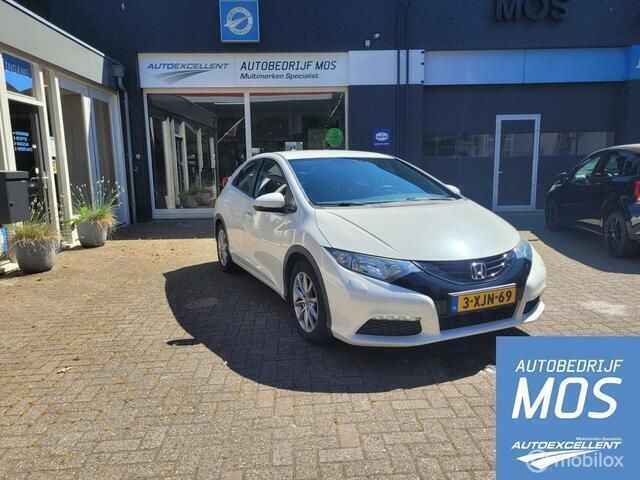 Wit Gebruikt 2014 Honda Civic Comfort Hatchback | € 9.950 (Eerlijke prijs) - Afbeelding 1/4