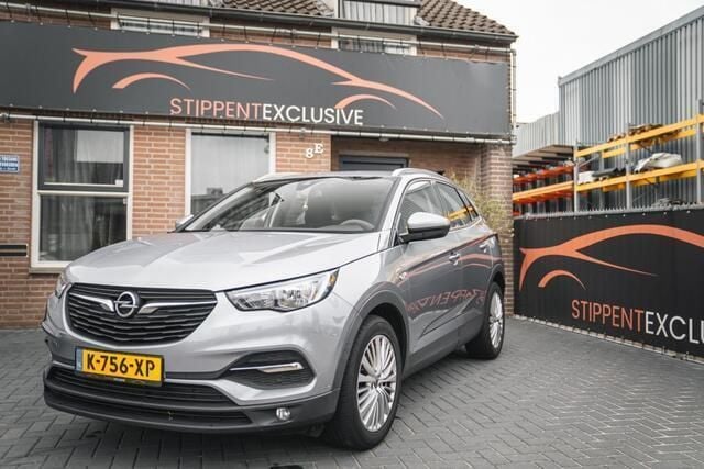 Grijs, andere lak Gebruikt 2017 Opel Grandland X SUV | € 10.400 (Eerlijke prijs) - Afbeelding 1/4