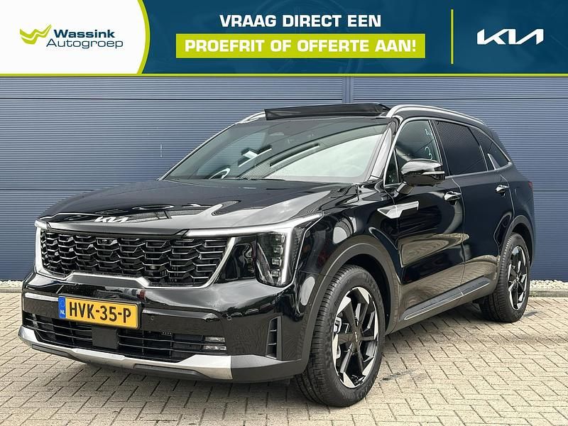 Zwart Nieuw 2025 Kia Sorento 2 SUV | € 63.200 (Eerlijke prijs) - Afbeelding 1/4