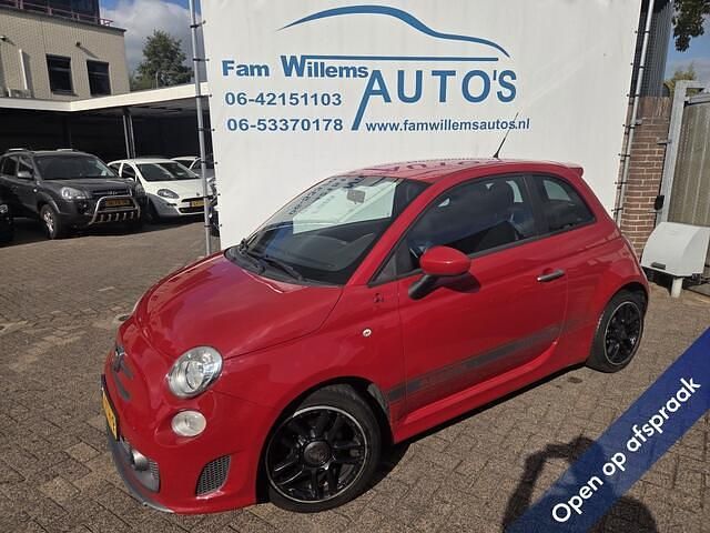 Rood Occasion 2012 Fiat 500 Abarth Hatchback | € 5.959 (Super prijs) - Afbeelding 1/4