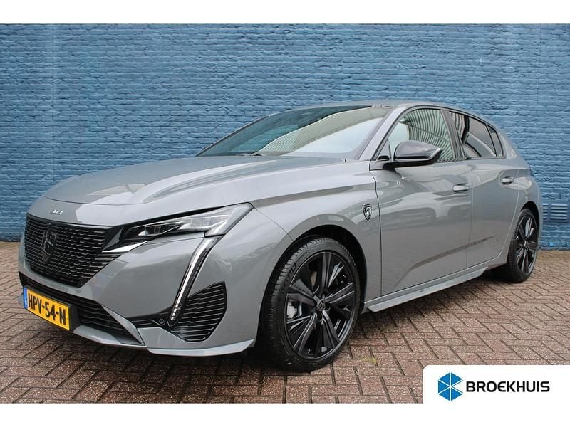 Grijs Gebruikt 2025 Peugeot 308 GT Hatchback | € 37.895 - Afbeelding 1/4