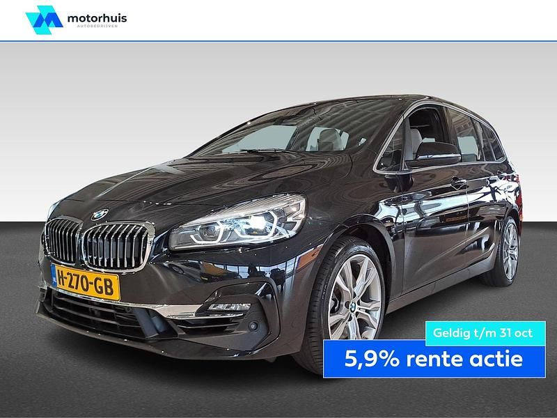 Zwart Gebruikt 2020 BMW 220 Executive Stationwagen | € 27.940 - Afbeelding 1/4