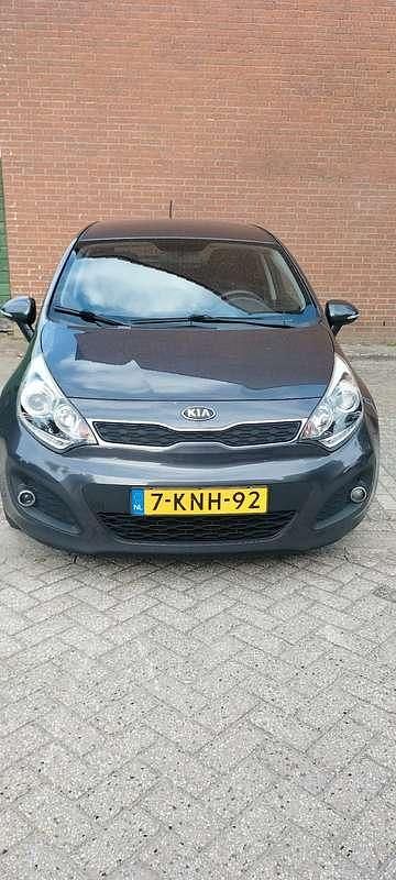Gebruikt 2014 Kia Rio Edition 7 Sedan | € 6.250 (Eerlijke prijs) - Afbeelding 1/4