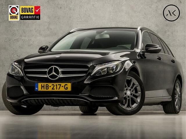 Zwart Occasion 2015 Mercedes C180 Stationwagen | € 13.945 (Eerlijke prijs) - Afbeelding 1/4