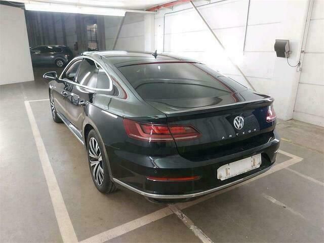 Occasion VW Arteon 150 PK (110 kW) 2018 Zwart Sedan