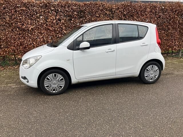 Occasion Opel Agila 68 PK (50 kW) 2013 Wit Hatchback