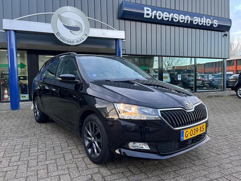 Zwart Gebruikt 2020 Skoda Fabia Business Line Stationwagen | € 15.545 (Eerlijke prijs) - Afbeelding 1/4