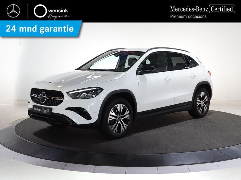 Wit Gebruikt 2023 Mercedes GLA250 Luxury SUV | € 43.850 (Eerlijke prijs) - Afbeelding 1/4