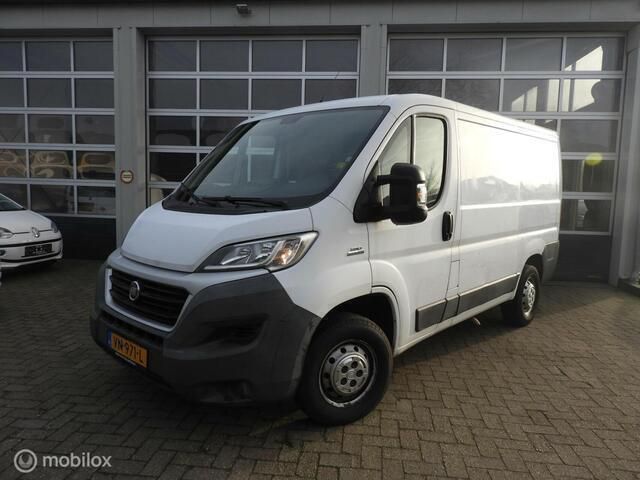 Wit Gebruikt 2015 Fiat Ducato Van | € 7.950 - Afbeelding 1/4