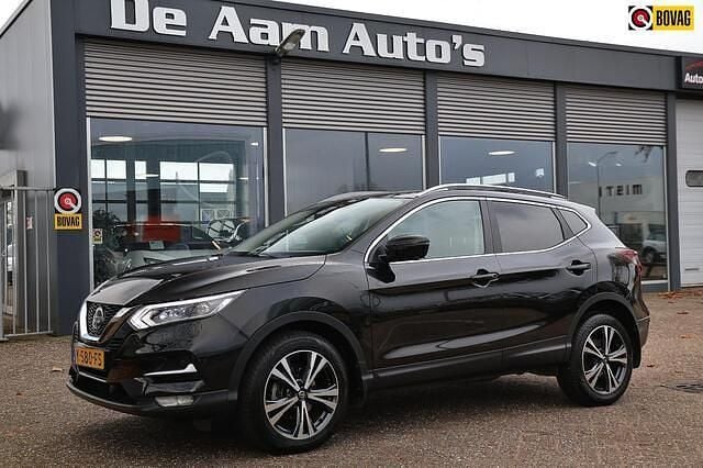 Zwart Gebruikt 2020 Nissan Qashqai Tekna SUV | € 20.750 (Goede deal) - Afbeelding 1/4