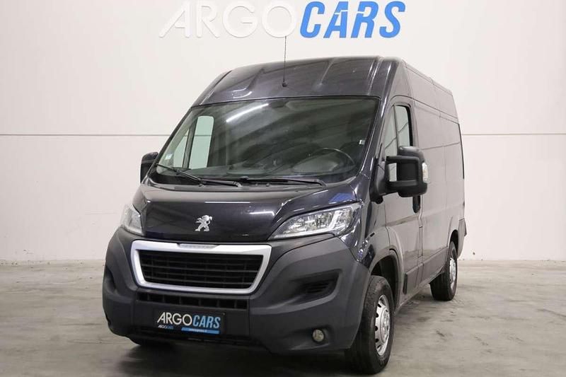 Zwart Occasion 2018 Peugeot Boxer Van | € 14.450 (Iets duurder) - Afbeelding 1/4