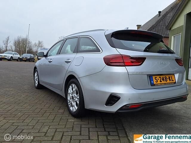 Occasion Kia Ceed Sportswagon 120 PK (88 kW) 2023 Grijs (metallic) Stationwagen