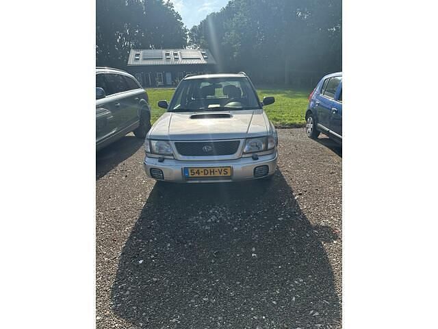 Grijs Gebruikt 1999 Subaru Forester SUV | € 1.750 (Super prijs) - Afbeelding 1/4