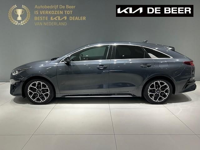 Grijs (metallic) Occasion 2022 Kia ProCeed GT Stationwagen | € 23.845 (Eerlijke prijs) - Afbeelding 1/4