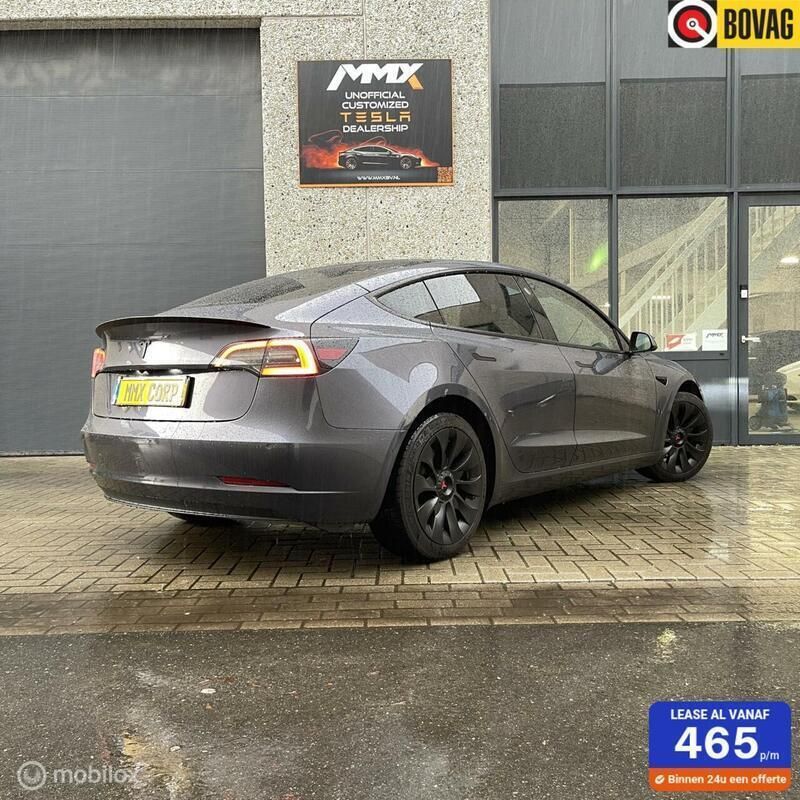 Grijs Gebruikt 2022 Tesla Model 3 Standard Range Plus Sedan | € 28.999 (Eerlijke prijs) - Afbeelding 1/1