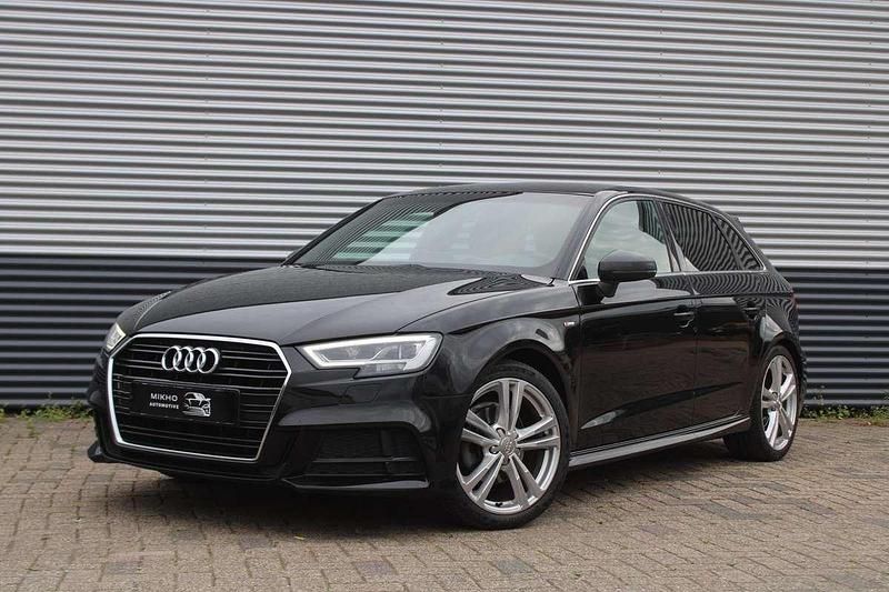 Zwart Gebruikt 2018 Audi A3 Sportback S-Line Hatchback | € 19.950 (Goede deal) - Afbeelding 1/4
