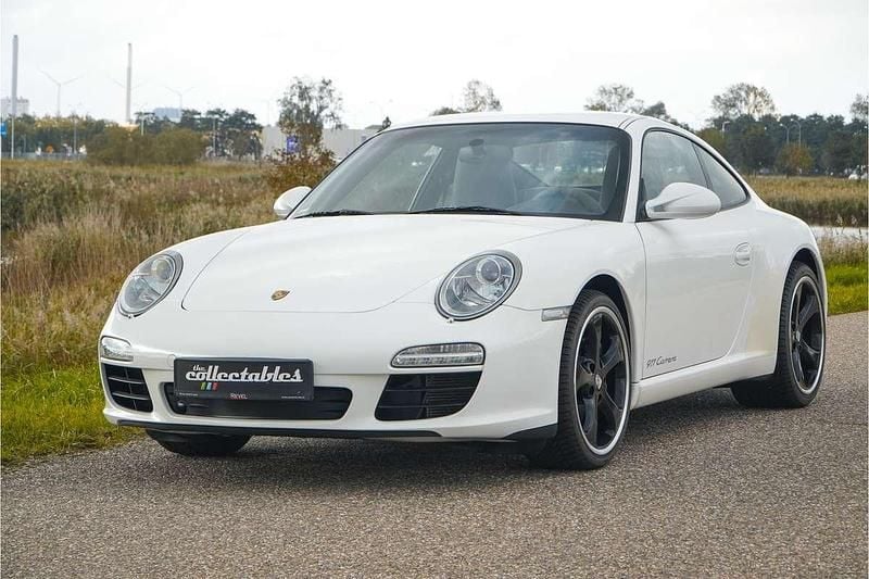 Wit Gebruikt 2008 Porsche 911 Carrera Coupé | € 61.995 (Eerlijke prijs) - Afbeelding 1/4