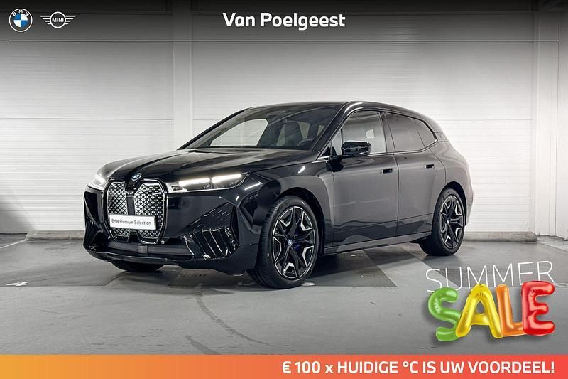 Saphirschwarz (donker zwart) Gebruikt 2024 BMW iX Executive SUV | € 94.900 - Afbeelding 1/4