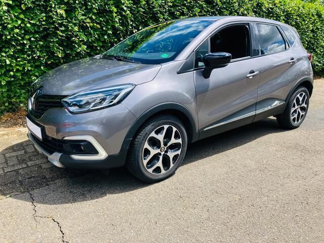 Grijs Gebruikt 2019 Renault Captur Intens SUV | € 15.985 (Eerlijke prijs) - Afbeelding 1/4