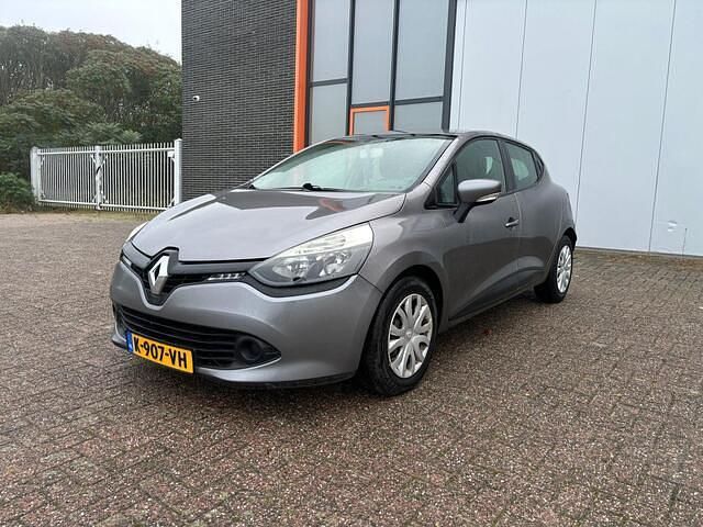 Occasion Renault Clio IV Night&Day 73 PK (53 kW) 2014 Grijs Hatchback