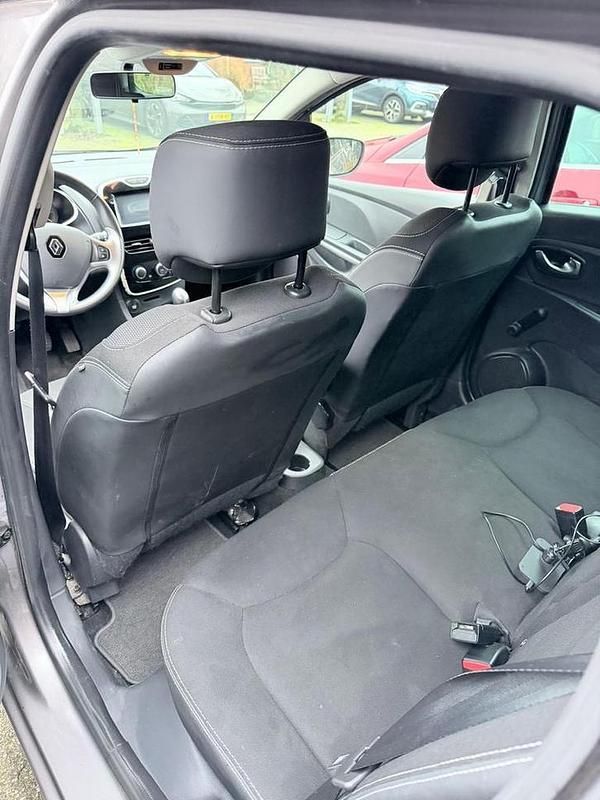 Occasion 2015 Renault Clio IV Stationwagen | € 5.500 (Eerlijke prijs) - Afbeelding 1/4