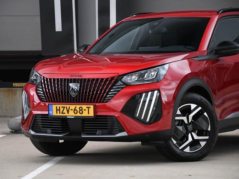 Occasion Peugeot 2008 Allure 131 PK (96 kW) 2024 Rood SUV