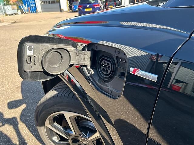 Occasion Audi Q3 Sportback S-Line 150 PK (110 kW) 2021 Zwart SUV