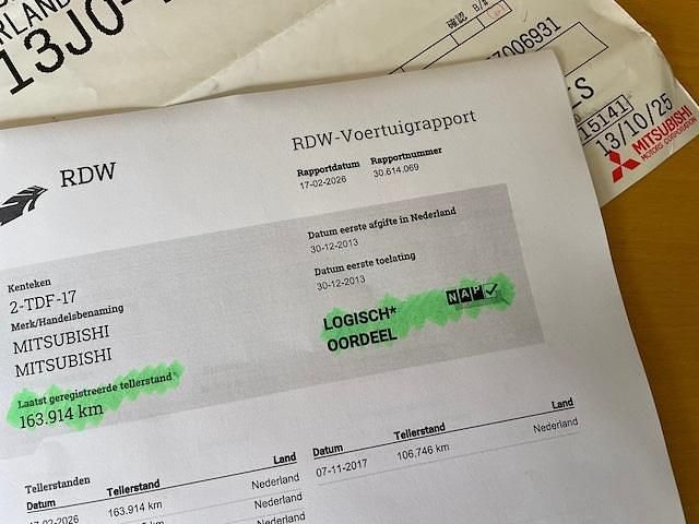 Occasion Mitsubishi Outlander P-HEV 2013 Wit (metallic) SUV