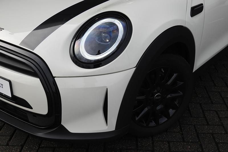 Occasion Mini Cooper Classic 136 PK (100 kW) 2021 Wit Hatchback