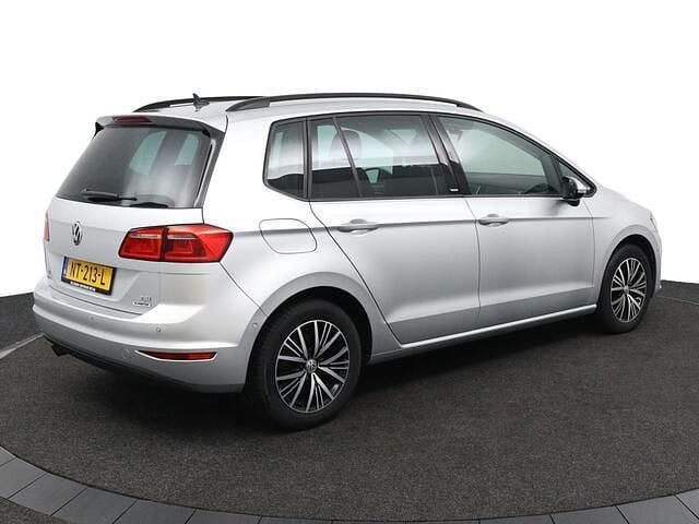 Occasion VW Golf Sportsvan Highline 110 PK (80 kW) 2016 Grijs (metallic) MPV
