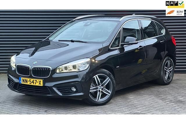 Occasion BMW 218 Executive 136 PK (100 kW) 2017 Zwart MPV