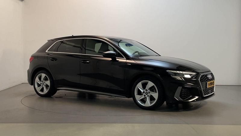 Occasion Audi A3 Sportback e-tron 110 PK (80 kW) 2023 Zwart Hatchback