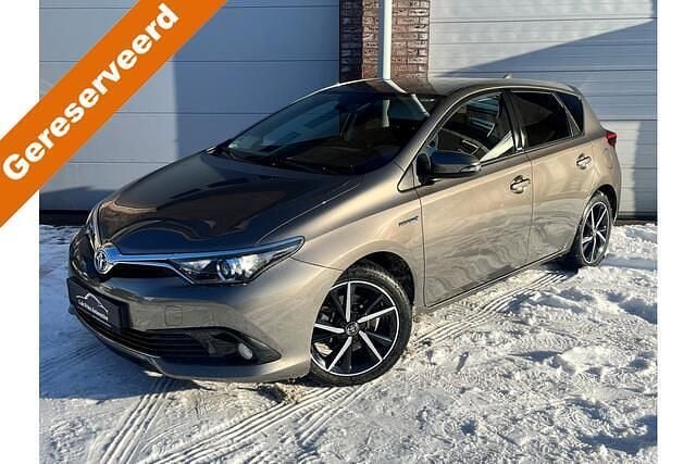 Zilver Occasion 2017 Toyota Auris Edition-S Hatchback | € 14.250 (Eerlijke prijs) - Afbeelding 1/4