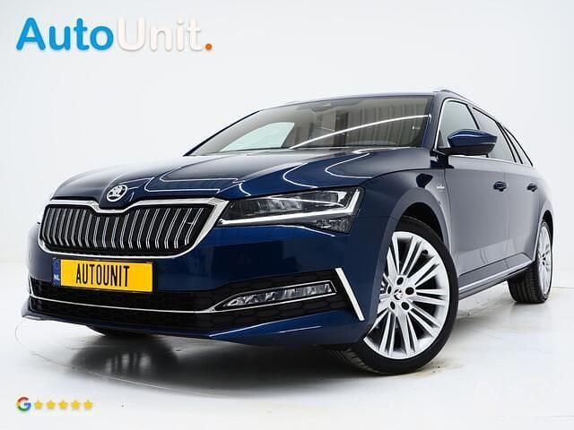 Occasion Skoda Superb LAURIN & KLEMENT 218 PK (160 kW) 2022 Blauw Stationwagen