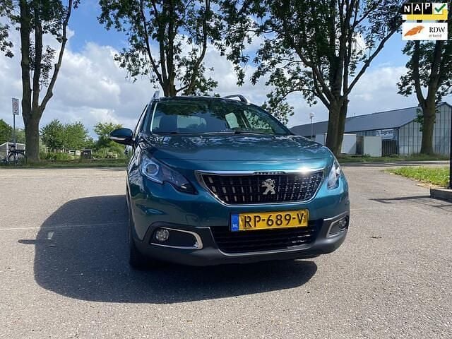 Groen Gebruikt 2018 Peugeot 2008 SUV | € 7.650 (Super prijs) - Afbeelding 1/4