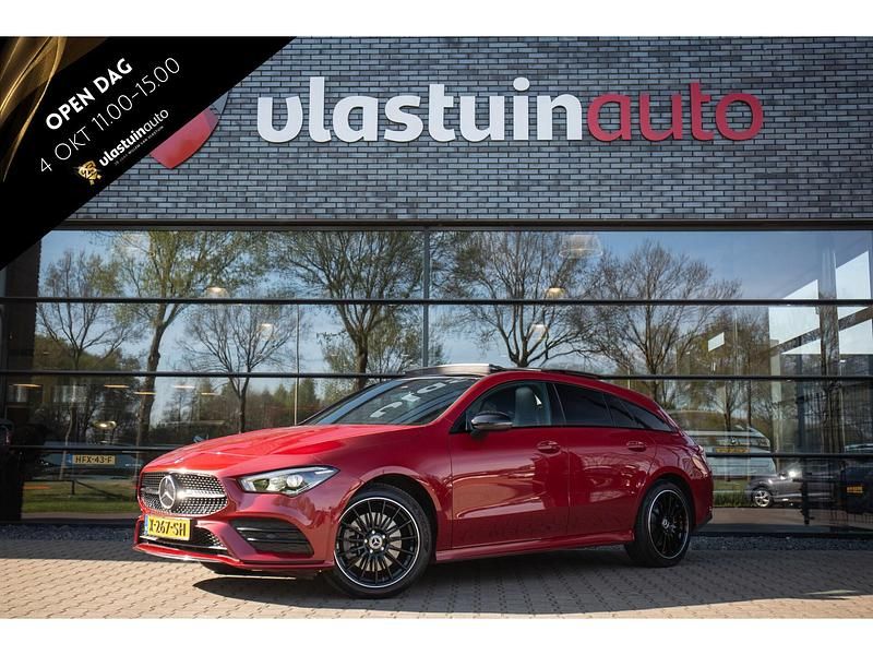 Rood Gebruikt 2022 Mercedes CLA250 AMG line Sedan | € 32.850 (Super prijs) - Afbeelding 1/4