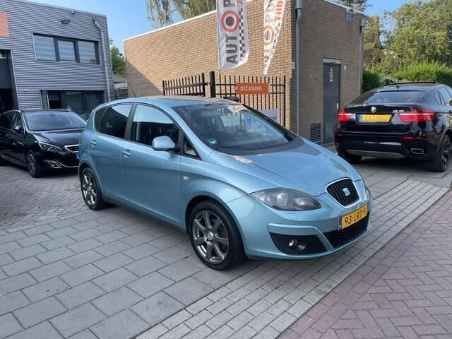 Occasion Seat Altea Sport 125 PK (91 kW) 2010 Blauw MPV