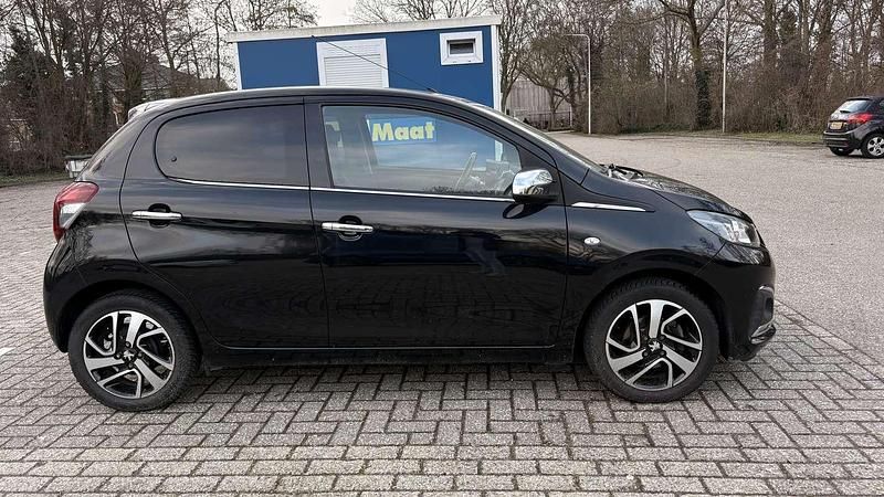Occasion Peugeot 108 Allure 69 PK (50 kW) 2018 Zwart Hatchback
