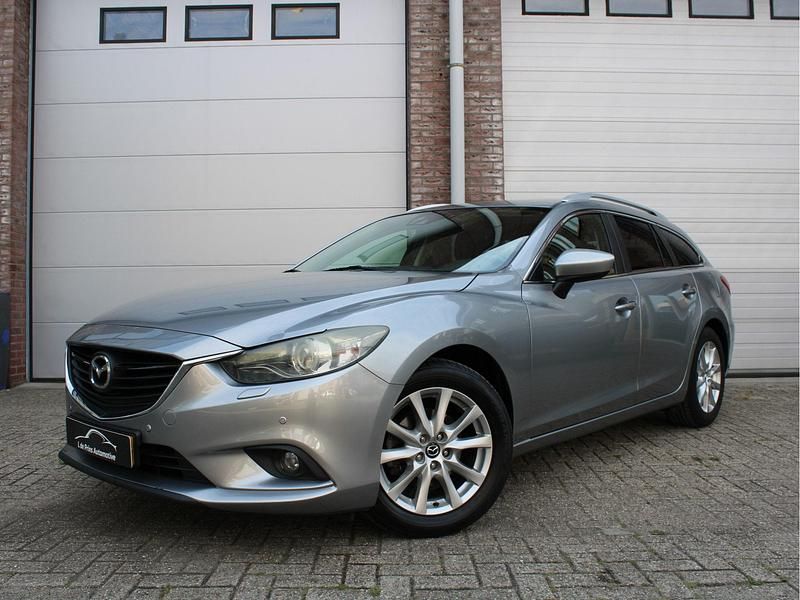 Grijs Gebruikt 2012 Mazda 6 Stationwagen | € 11.950 (Duur) - Afbeelding 1/4