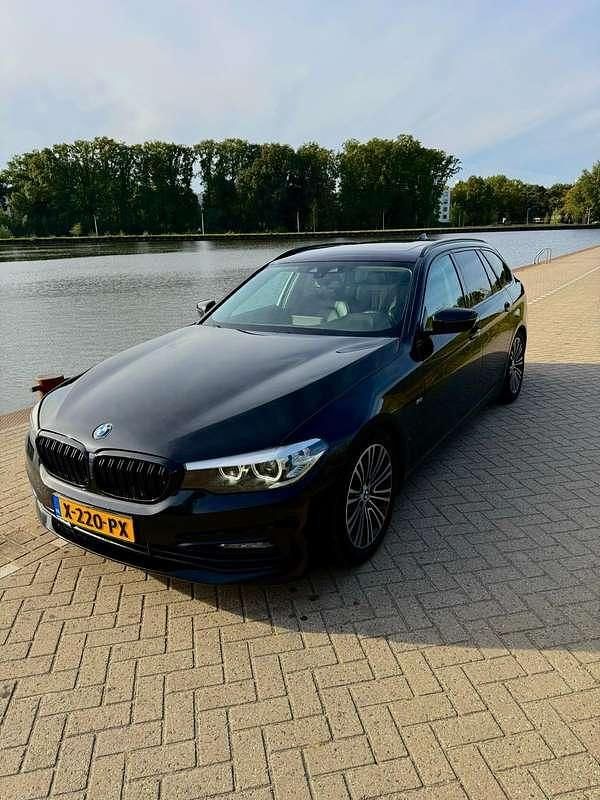 Gebruikt 2017 BMW 520 M Sport Stationwagen | € 17.500 (Eerlijke prijs) - Afbeelding 1/4