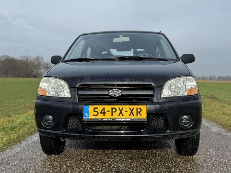 Occasion Suzuki Ignis GL 83 PK (61 kW) 2005 Zwart Hatchback