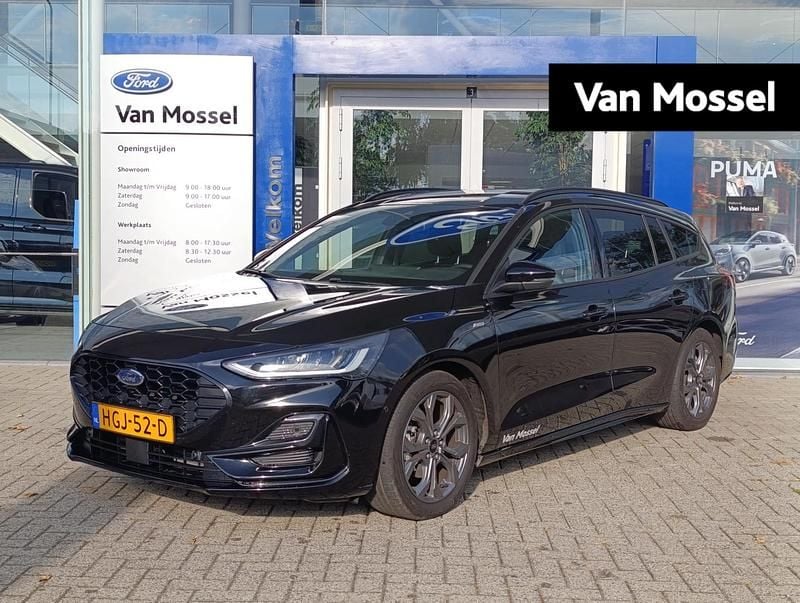 Zwart Occasion 2025 Ford Focus ST-Line Stationwagen | € 29.940 (Iets duurder) - Afbeelding 1/4